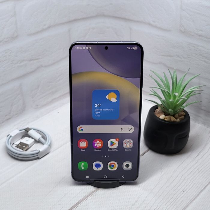 Продам телефон Samsung Galaxy S24 Plus 12/256Gb NFC в гарному стані
