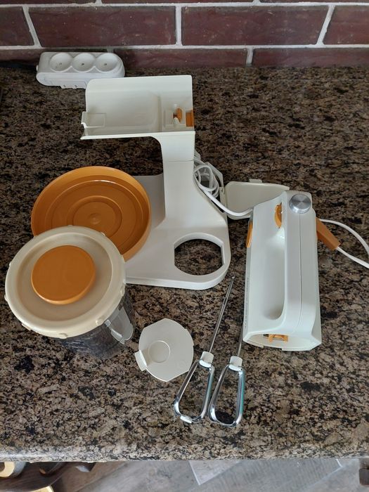 Кухонний комбайн Kenwood Chefette 70-х гг