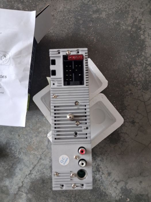 Auto Rádio com entradas USB