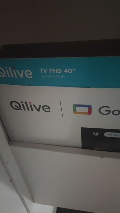 Vendo tv seminova, apenas 6 meses de uso...