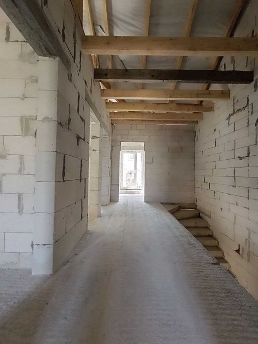 Продається ДУПЛЕКС з гаражем та власним подвір'ям, СОЦ. програми