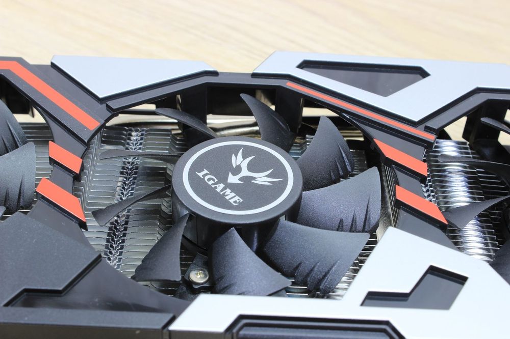 Відеокарта GeForce GTX 1080, Colorful, iGame Vulcan UT, 8Gb GDDR5X, 256-bit
