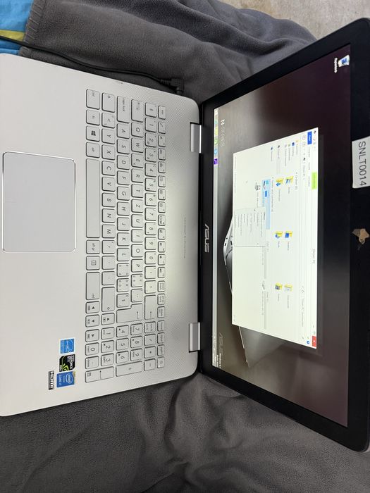 ASUS N551J | i7-4720HQ | 16GB RAM | SSD+HDD | GTX 950M | Full HD