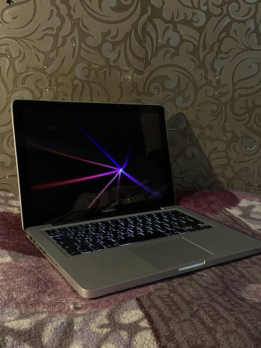 MacBook Pro 13”