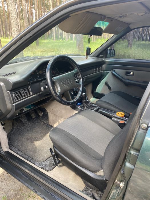 Продам Audi 100