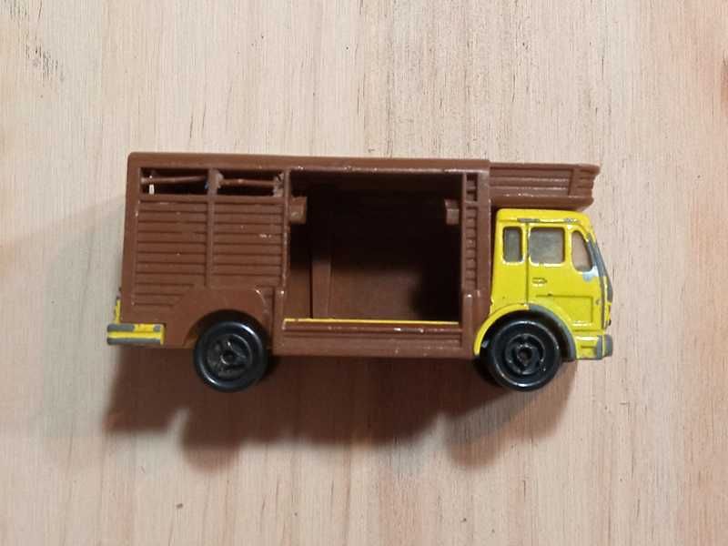 Mercedes-Benz Cattle Truck - Majorette