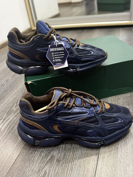 Lacoste, чоловічі кросівки US9, UK8, EUR42
