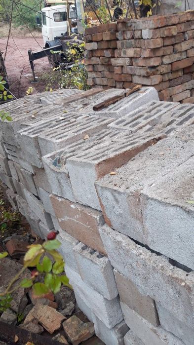 Фундаментные блоки/стройматериалы