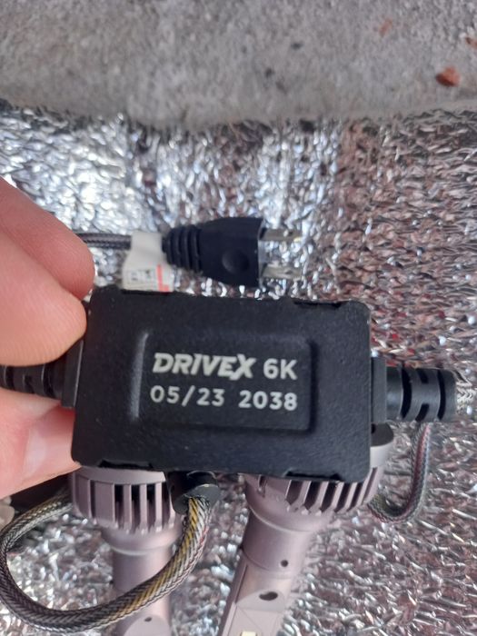 Є 2 комплекти H7 drivex 6000k лед led drivex h7 стан нових  1000грн па