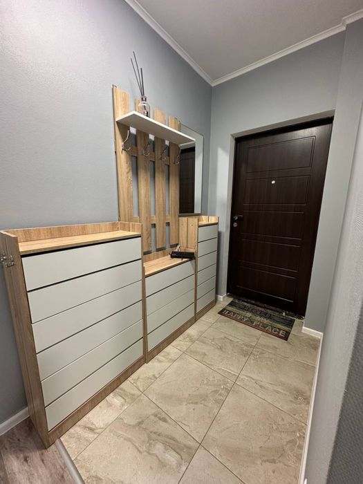 Здам в оренду сучасну 2кімн квартиру (будинок з генератором)