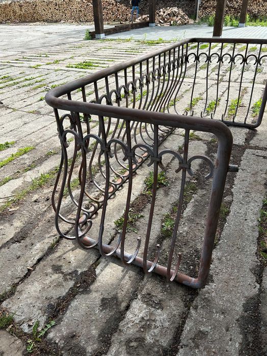 balustrada barierka stalowa kuta na balkon