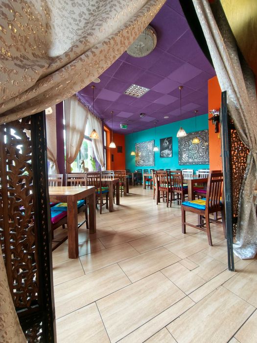Sprzedam funkcjonującą indyjską restaurację "INDIA KING"