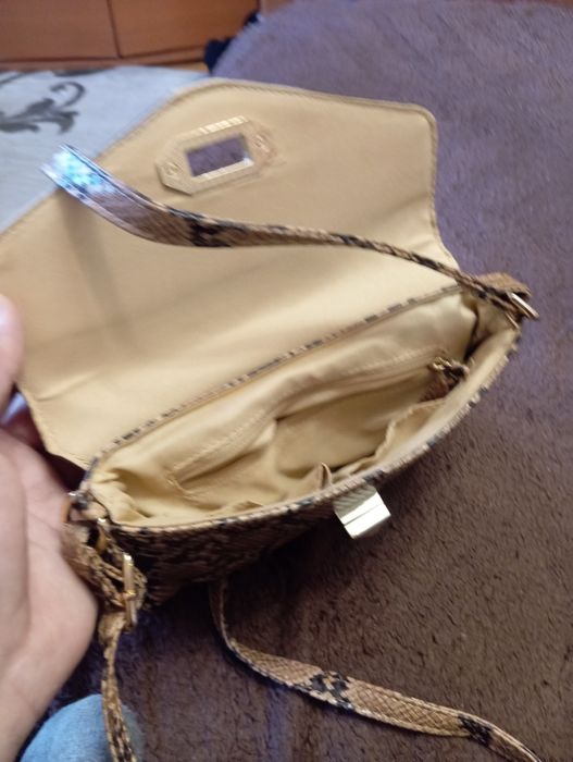 Жіноча сумочка .