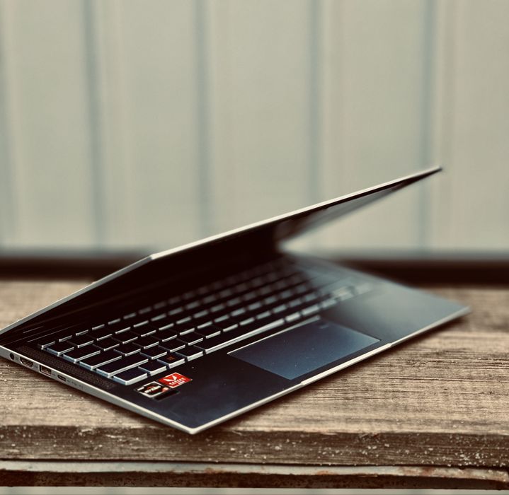 ASUS ZenBook 14″ Ryzen 5 3500U, ‼️512GB SSD‼️