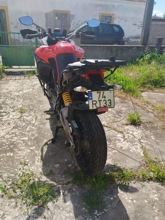 Duccati bom estado