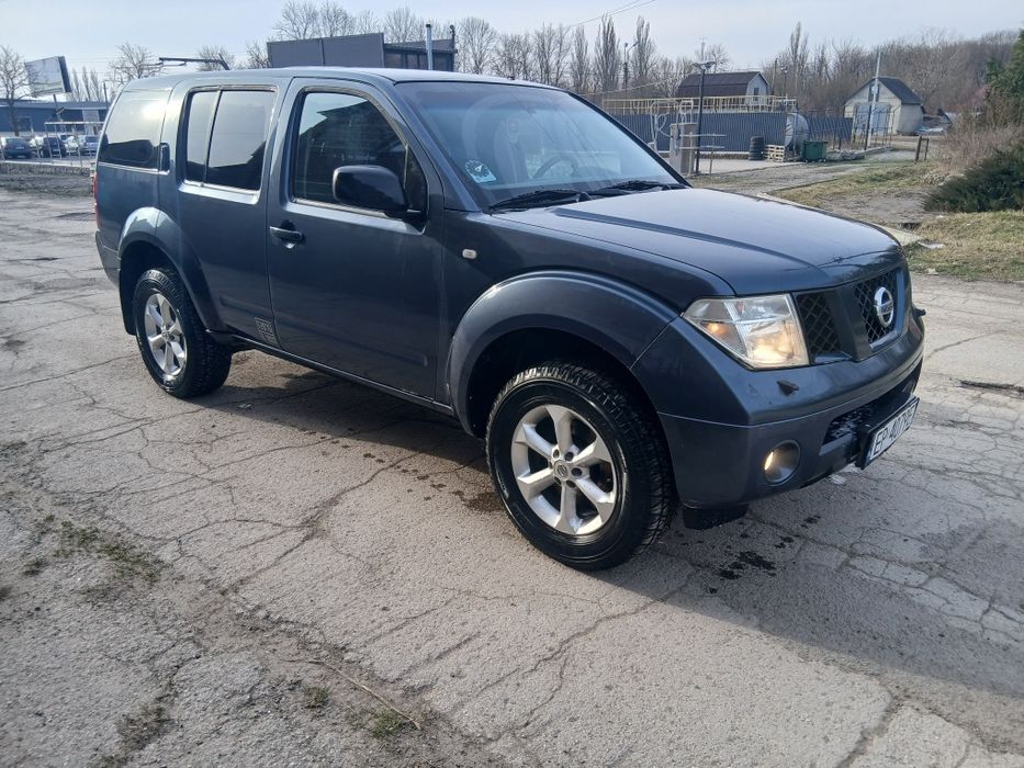 Продам  NISSAN 2.5 Дизель 4х4