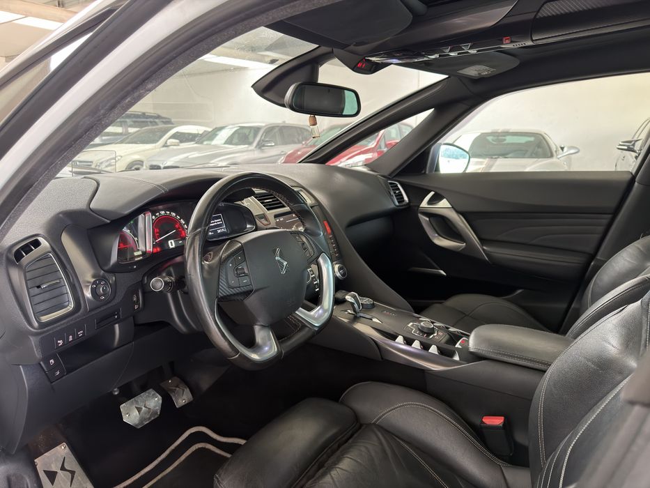 Citroen DS5 2.0 HDi Hybrid4 DS Spirit - Desde 109€ Mês — photo 5