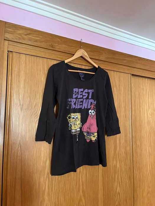 Várias Camisolas com Desenhos