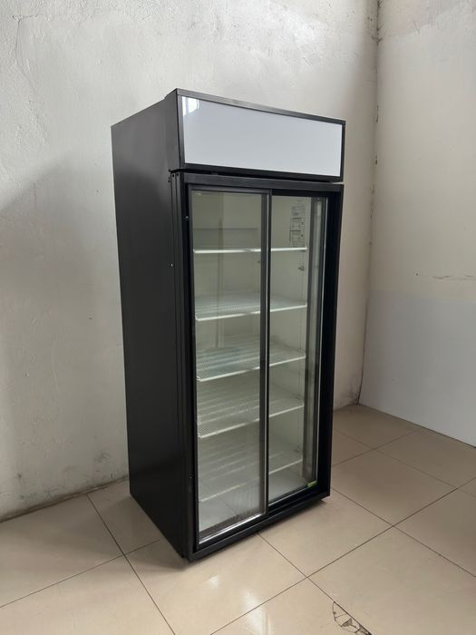 Witryna 90 cm Norcool 800 l  chlodziarka