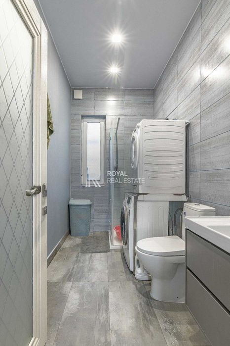 Продаж Будинок Гатне вул. Янчука 144 м² 4 кімнати 3 спальні Тераса Меблі Техніка Готовий до проживання Метро Теремки
