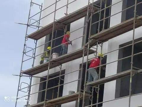 Trabalho pintura e reboque