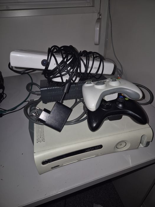 Xbox 360 z kinectem