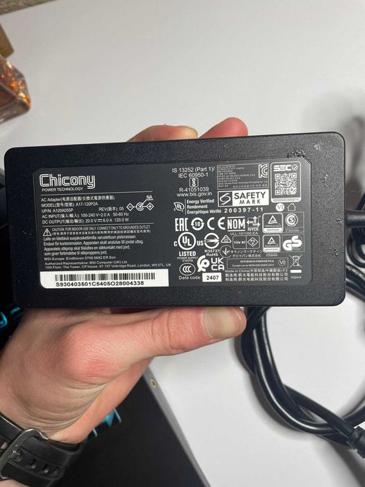 Ігровий ноутбук MSI Thin A15 B7UC