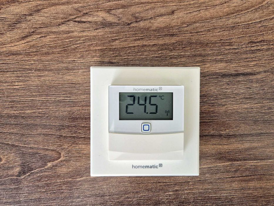 Czujnik temperatury i wilgotności Homematic IP HmIP-STHD / STH wyświetlacz