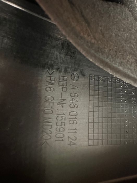 Tampa do motor Mercedes W211 E220 CDI A646.016.1124 FASE 2