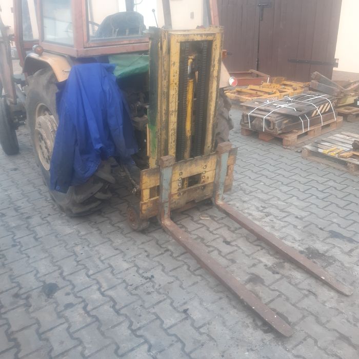 Maszt do ciągnika sztaplarka maszt sadowniczy widlak widły