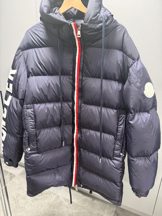 Moncler
Moncler Puffer Jacket