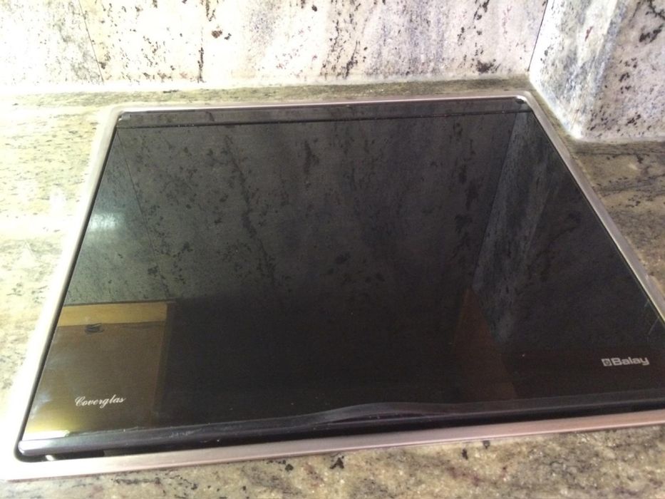 Forno, placa e campanula