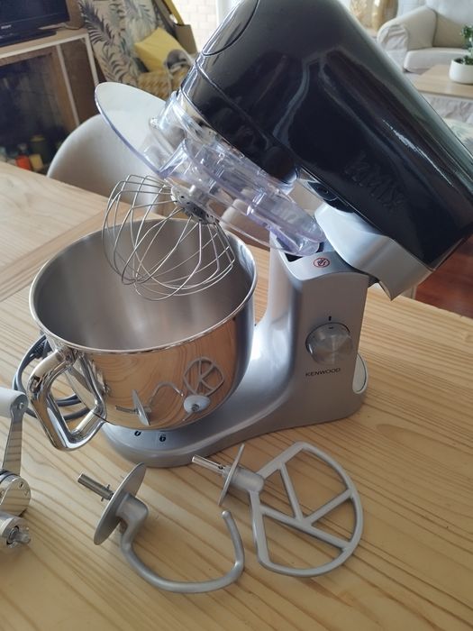 Robot de Cozinha Kenwood kMix + Muitos Acessórios