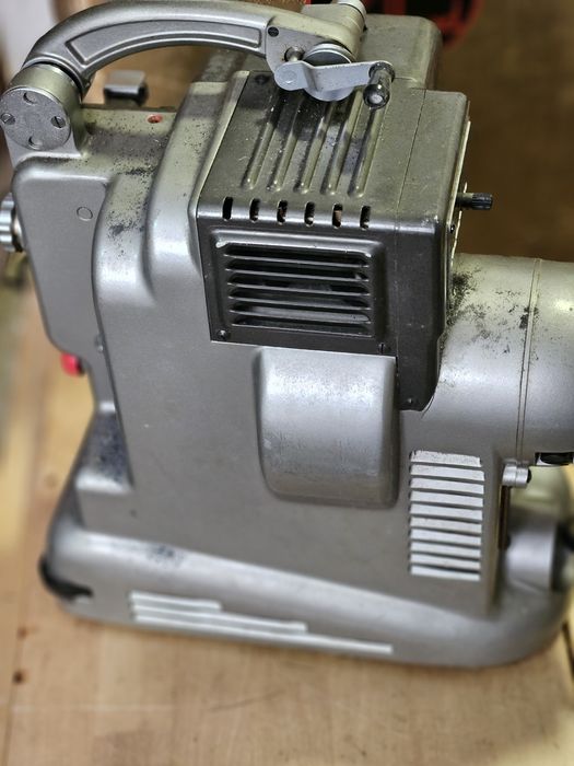 Maquina antiga 8 milímetros