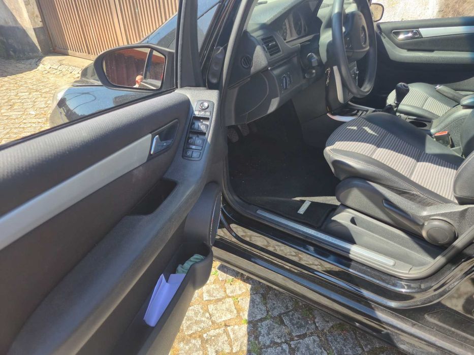 Carro Mercedes-Benz