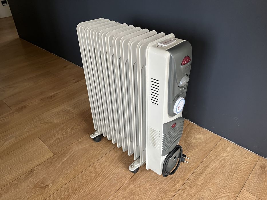 Grzejnik olejowy Volteno VO0275 + timer, max moc 2900 W
