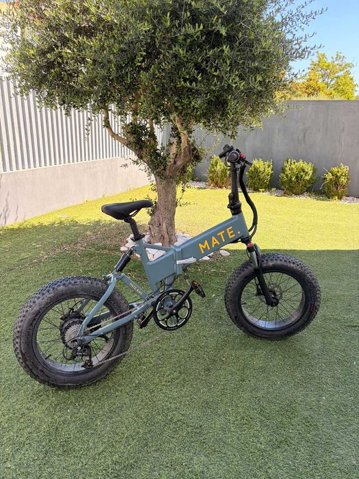 Bicicleta MATE X 250W Jet Grey
