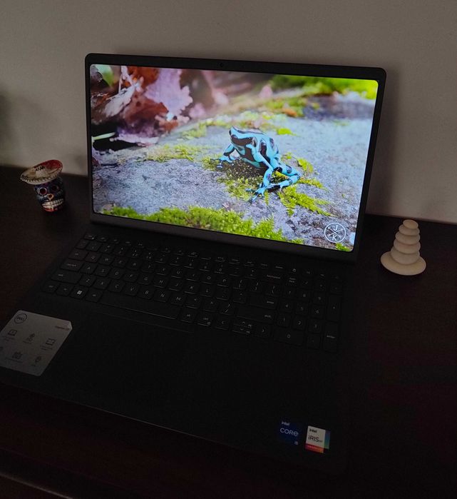 LAPTOP DELL INSPIRON 15 3520 15,6" / i5 12GEN / 16GB / SSD 1TB / WIN 11