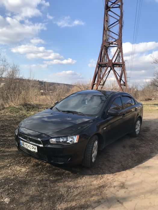 Продаж Mitsubishi Lancer X 2011