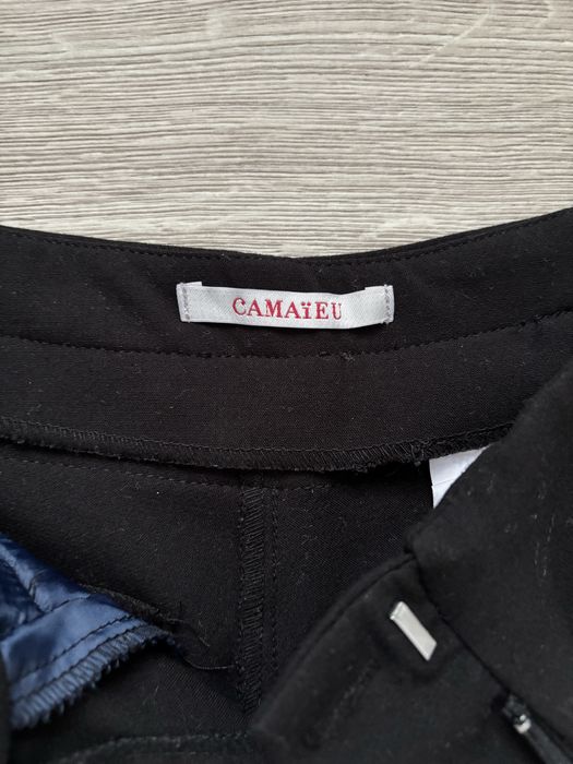 Krótkie spodenki eleganckie