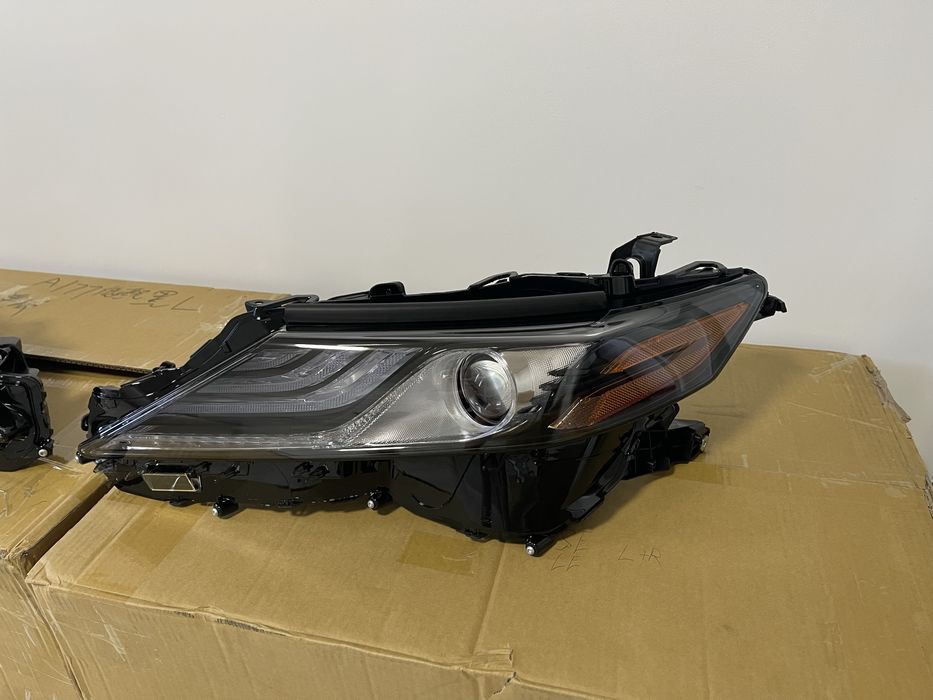 Фары Фара Camry 70 80 21+ рест SE, LE, XSE, XLE FULL LED левая правая