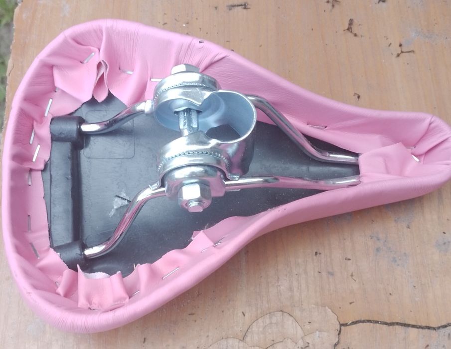 Сиденье на велосипед