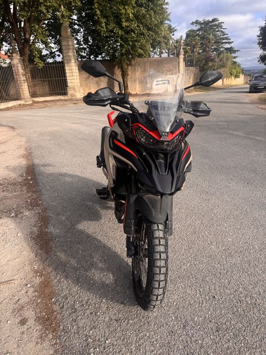 Benelli trk 702X