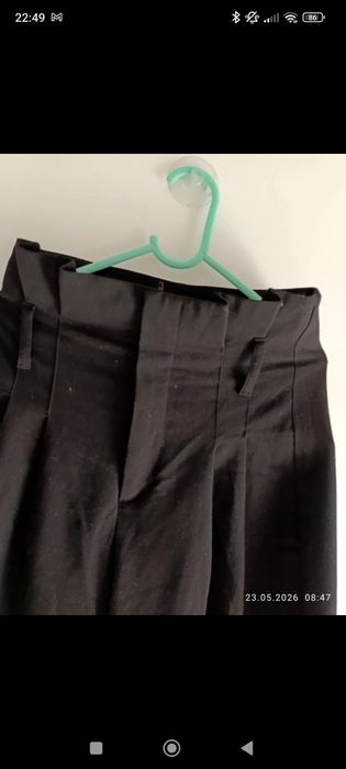Eleganckie exxs firmy Bershka