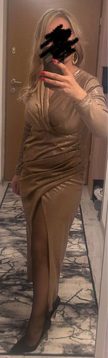 Piekna elegancka sukienka