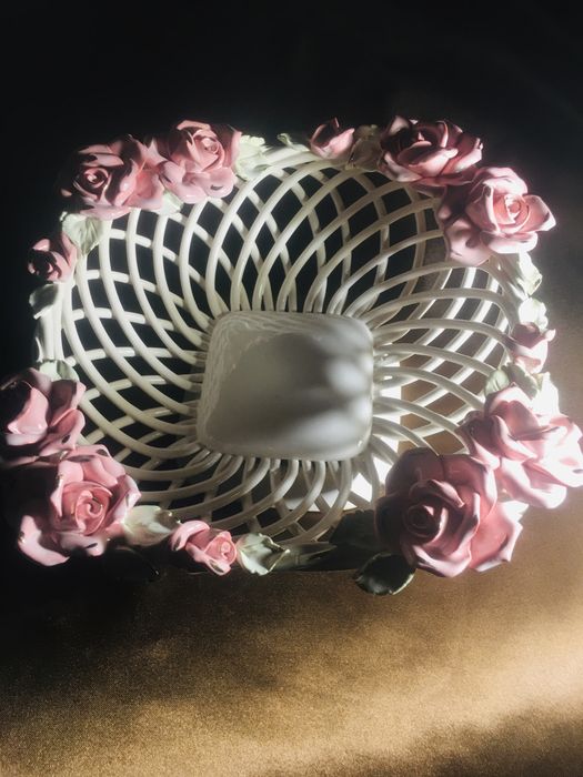 Конфетница корзина фруктовница Лепнина