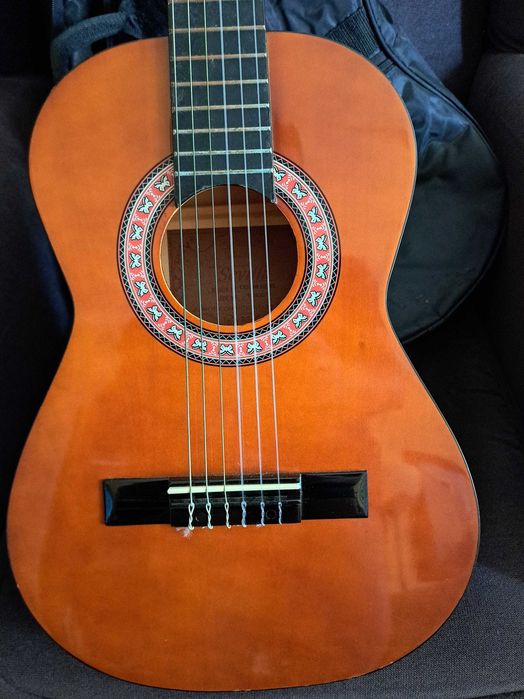 Guitarra Clássica Sevilla 1/2 para Criança + Estojo