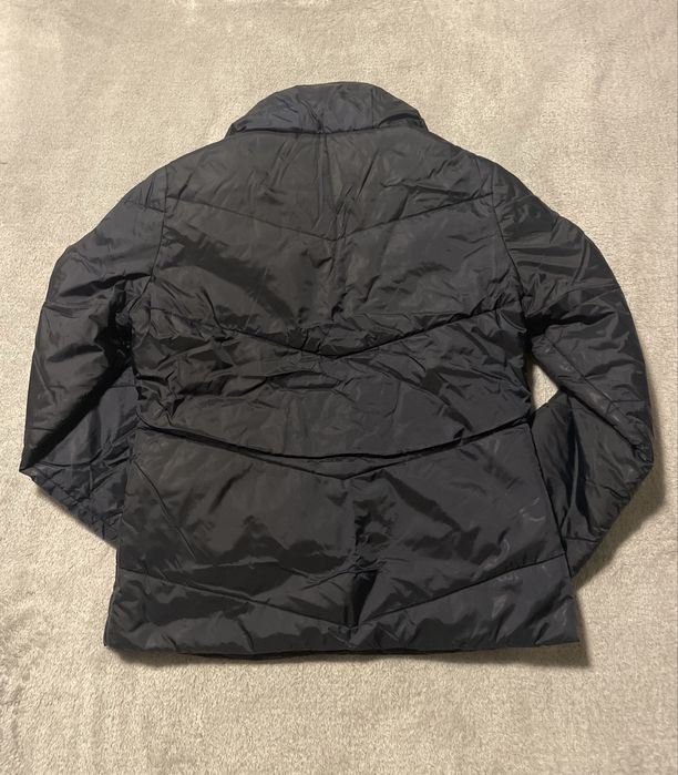 Czarna kurtka damska, młodzieżowa