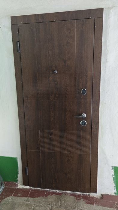 Продаж квартири с. Грозино