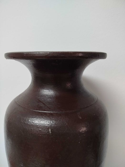Pote decorativo castanho antigo [grande dimensão]